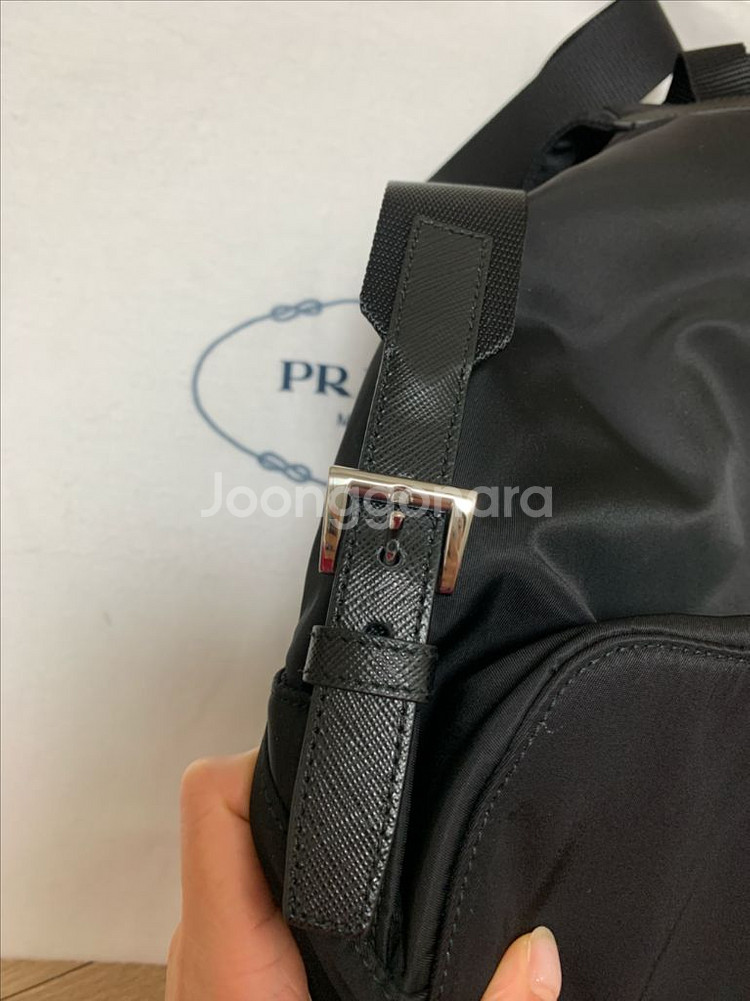 (정품)프라다 리나일론 미디엄 백팩(파우치포함)--5