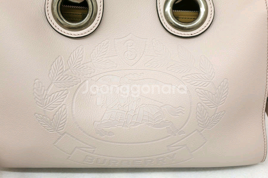 정품) 버버리 크레스트토트 여자토트백 스트랩있음--1