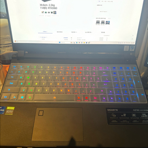 기가바이트 AERO 15 OLED KD