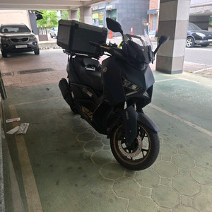 xmax300