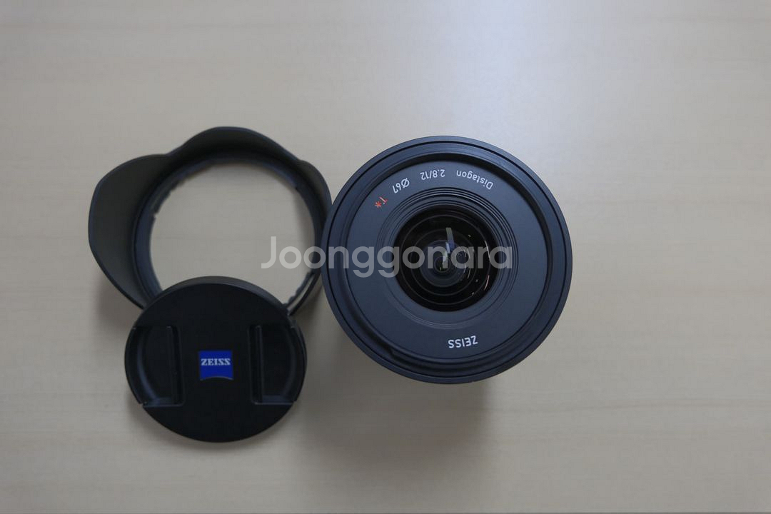 (판매) 자이스 x마운트 Touit 12MM F 2.8--2