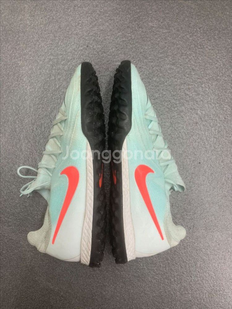 나이키 팬텀 gx2 프로 tf 260--3