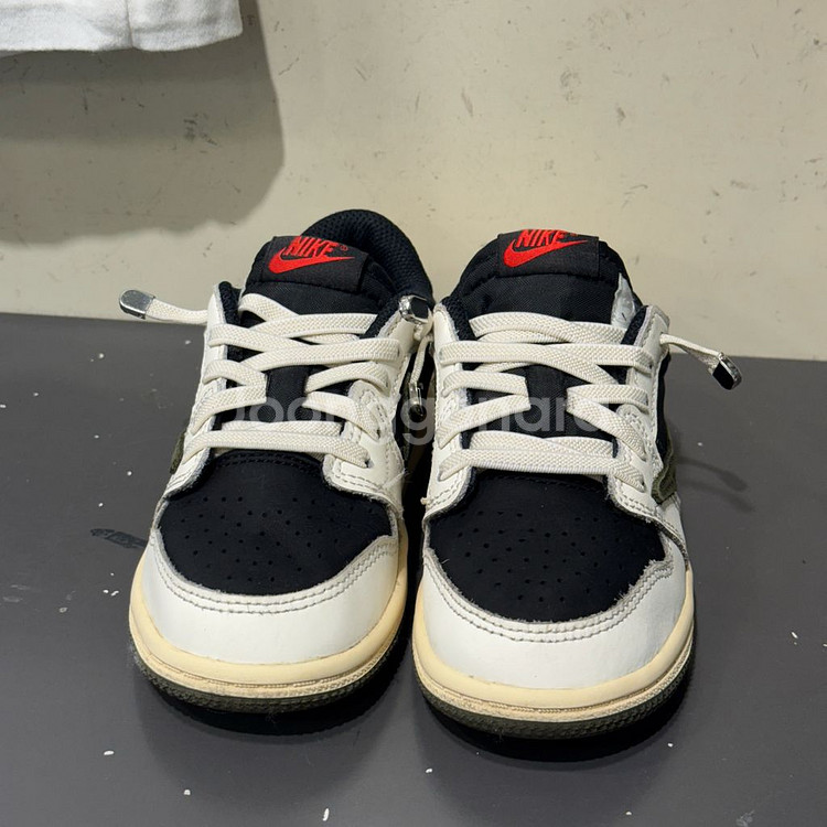 나이키 키즈 조던 트래비스 스캇 올리브 160 착샷있음--2