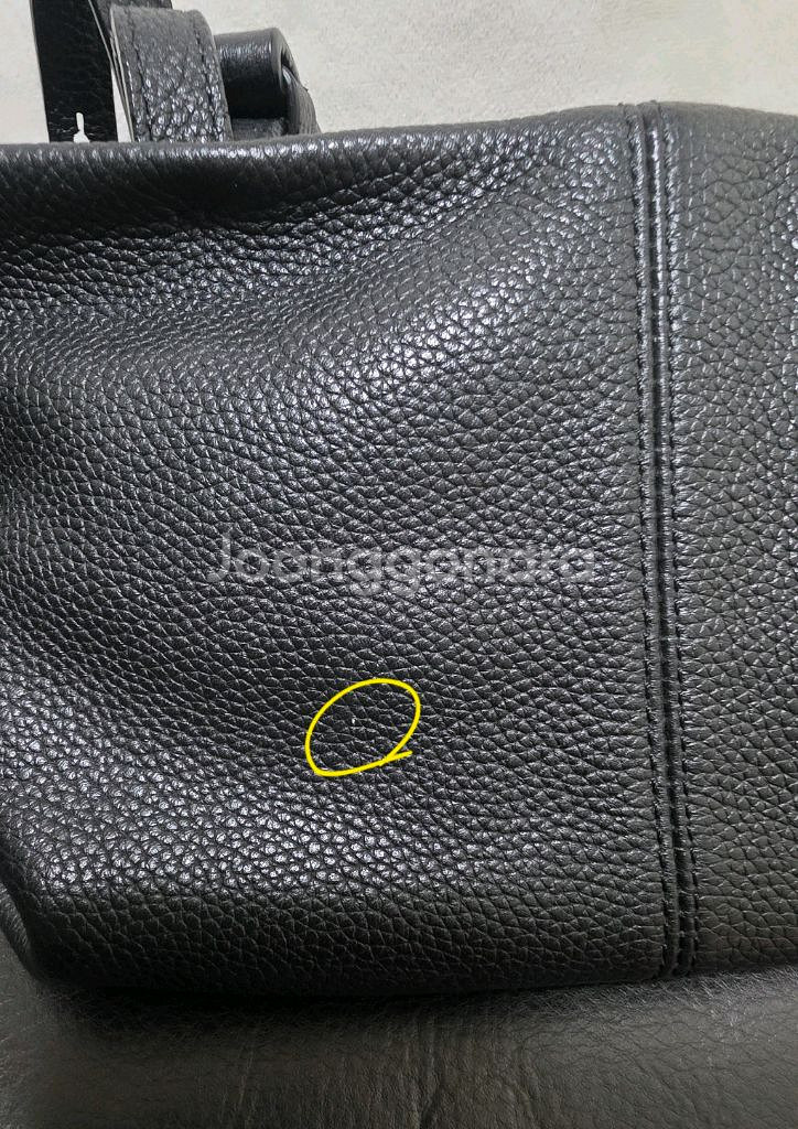 분크 토크 소프트 숄더백 블랙 가방 판매합니다^.^--2