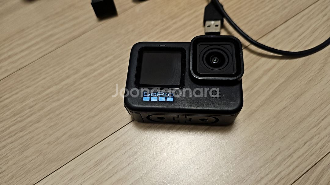 멀쩡한 고프로10 배터리2개 액션캠 카메라 gopro--1