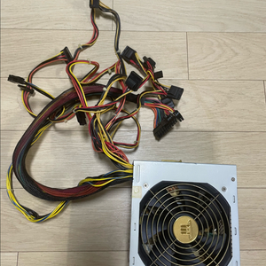HEC Rapter 500WP 파워