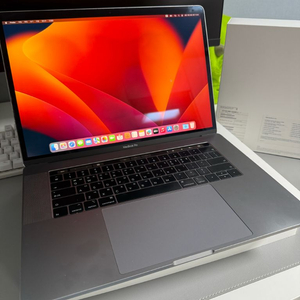 MacBook Pro 15 2018/16GB/256GB