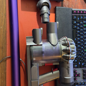 dyson DC62 V6 다이슨 무선청소기