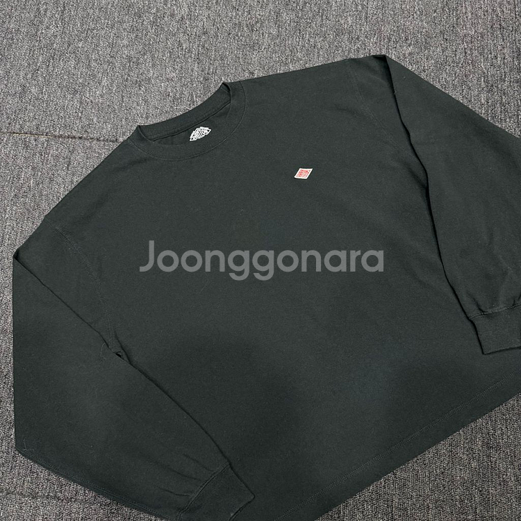 단톤 긴팔 티셔츠--1