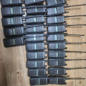 모토로라 XIR-C2620 디지털 무전기팝니다