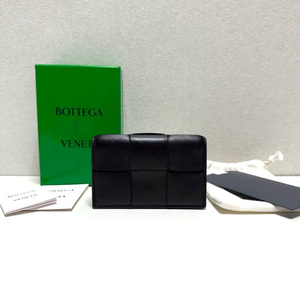 (크림A급)보테가베네타 카세트 비즈니스 카드지갑