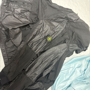 스톤아일랜드 바람막이