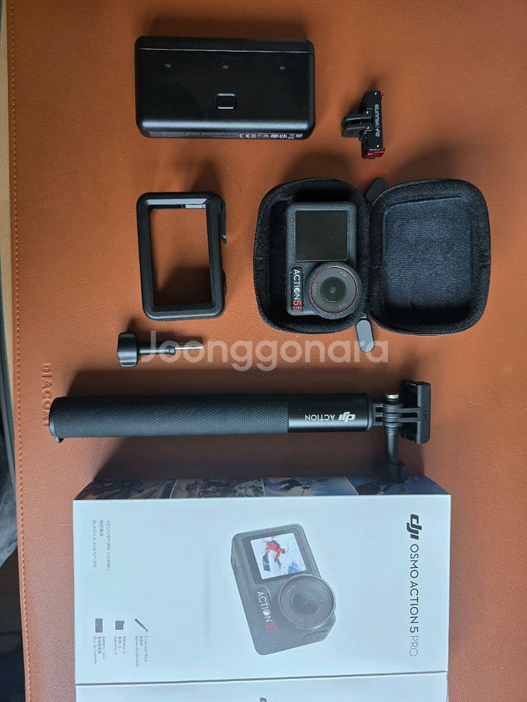 DJI 오즈모 액션5프로 어드벤처콤보--0