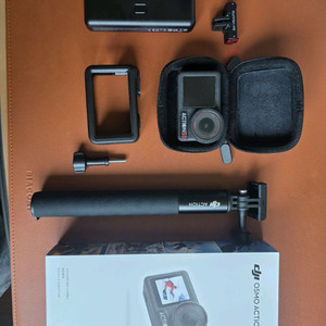 DJI 오즈모 액션5프로 어드벤처콤보
