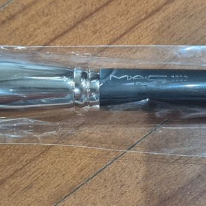 맥 170 신테틱 라운디드 슬랜트 브러쉬