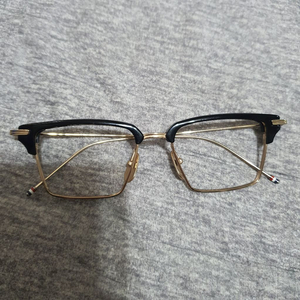 정품 톰브라운 안경테 TBX422-A-01