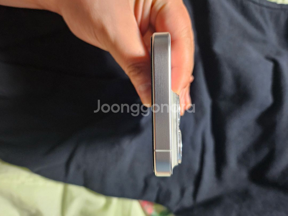 아이폰 15프로 128G 화이트--4