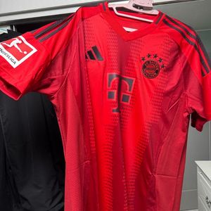 FC바이에른 뮌헨 김민재 마킹 유니폼