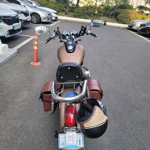 데이스타125 브라운