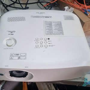 파나속닉 PT-VX610 프로젝터