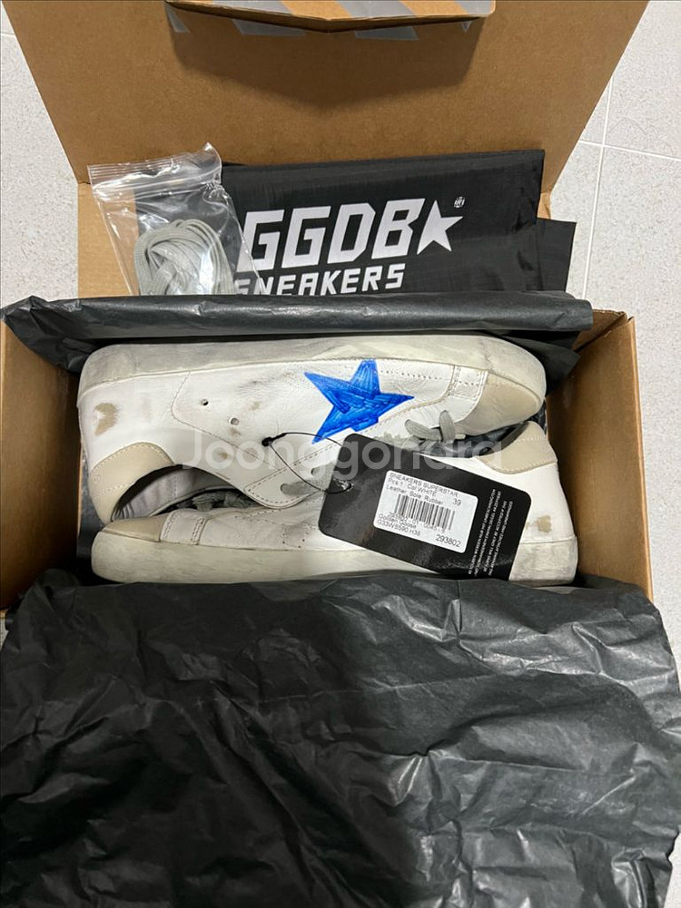 Golden Goose(골든구스) 슈퍼스타--1