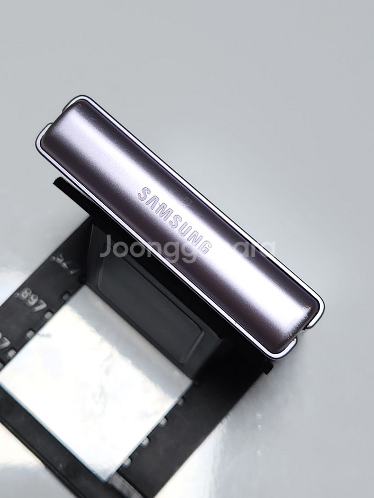 갤럭시Z플립3 256G 무잔상 퍼플 53260--3