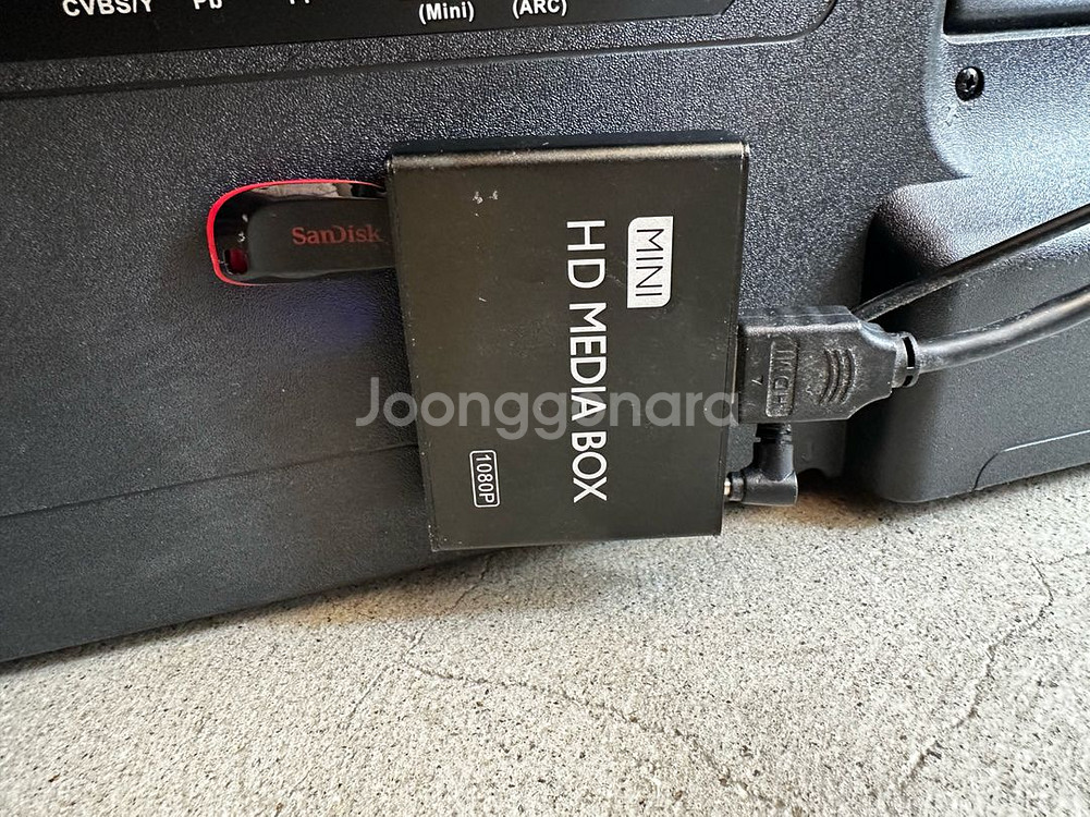 카멜 55 Digital Signage Display--3