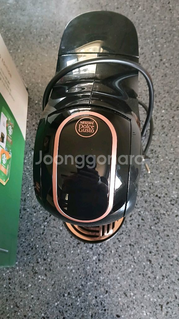 돌체구스토 지니오s 쉐어 블랙 스타벅스 에디션 팝니다--1