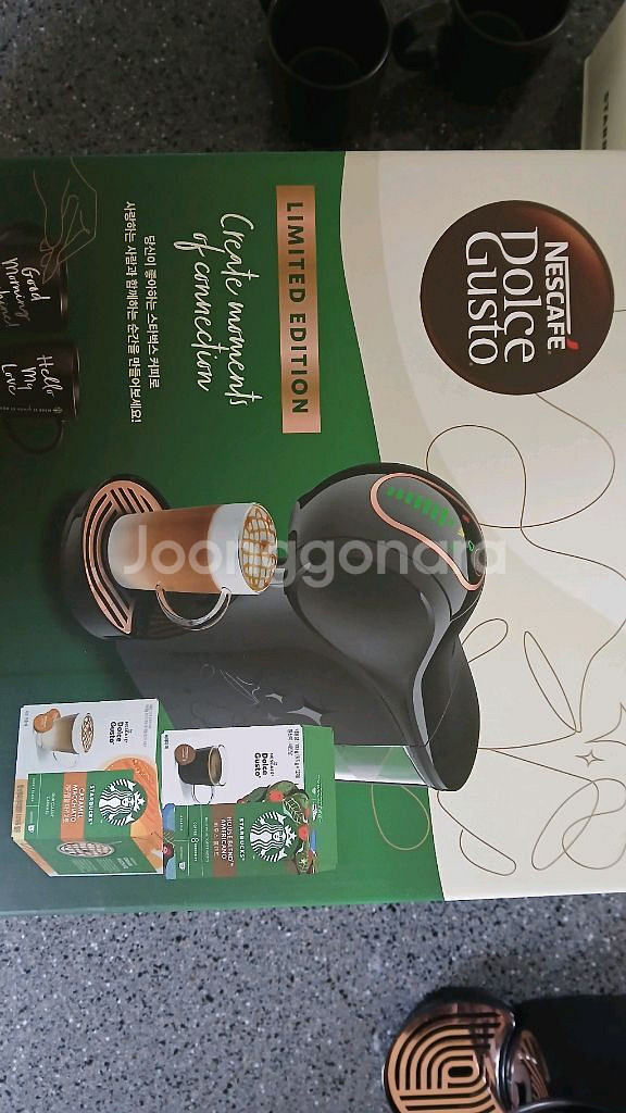 돌체구스토 지니오s 쉐어 블랙 스타벅스 에디션 팝니다--0