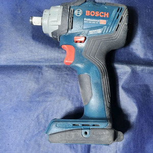 보쉬 18v 충전임팩렌치 GDS18V-330HC 본체