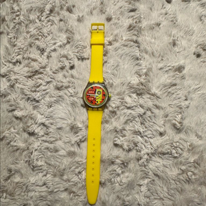 스와치 정품빈티지 OFF/ON 옐로우 쿼츠팝니다