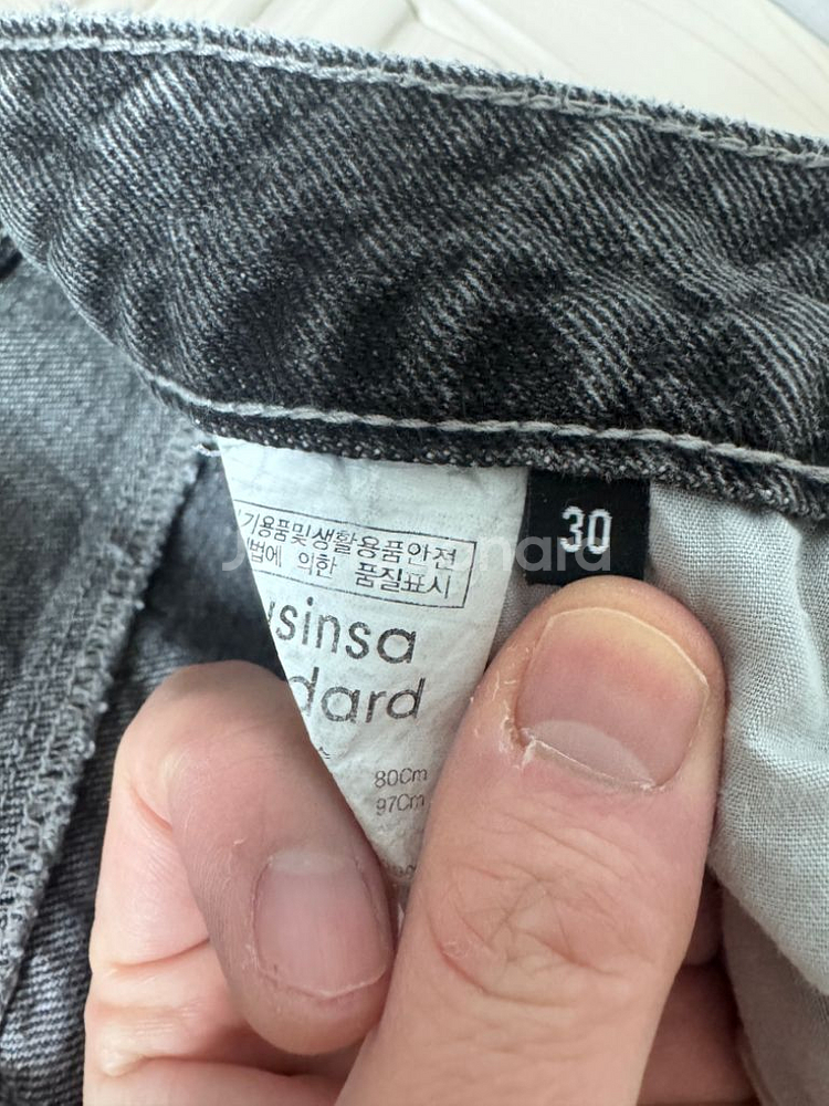 무탠다드 페널드 니 카펜터팬츠 흑청 30--3