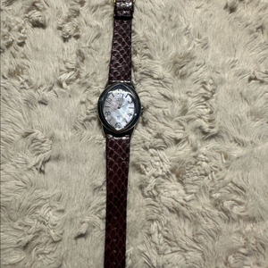 우아한 빈티지 FOCE 정품 여성쿼츠 팝니다시계