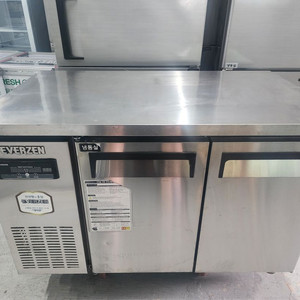 에버잰 1200테이블 냉동고 간냉식 판매 합니다