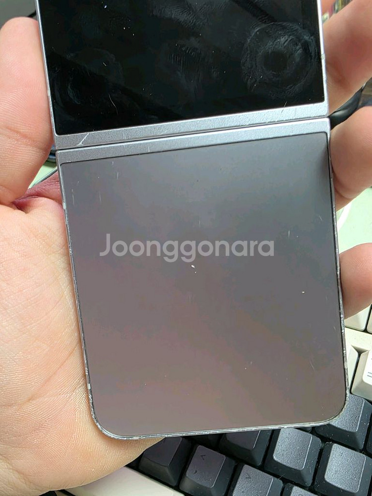 (4999)갤럭시z플립6 256 판매--2