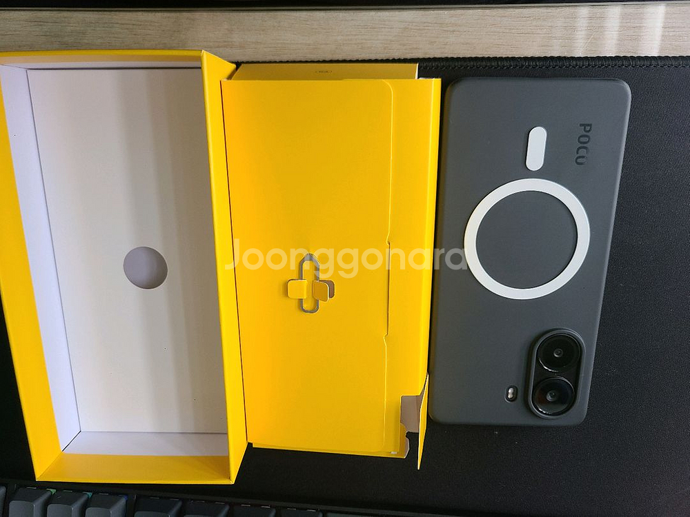 샤오미 포코폰 X7 pro 12GB 512GB 팔아요--4