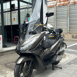 23년식 혼다 pcx125 출퇴근용 판매합니다(세미튜닝