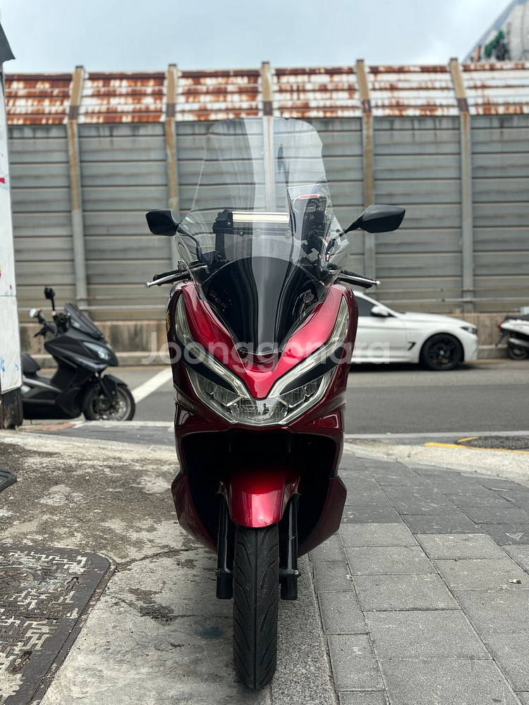 19년식 혼다 pcx125 판매 합니다.--1
