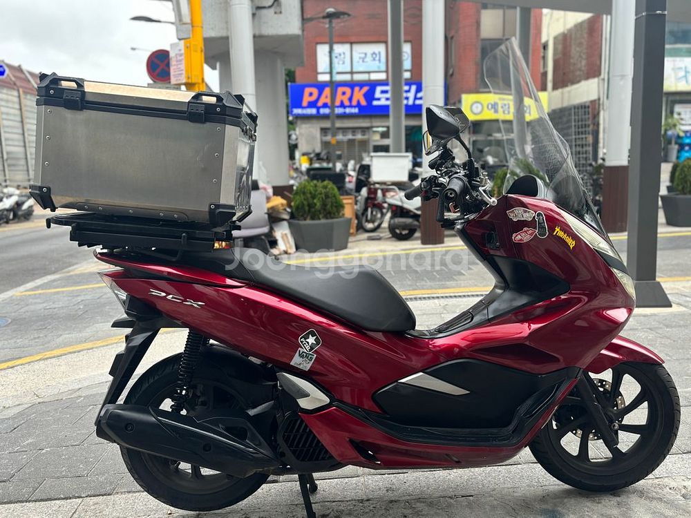 19년식 혼다 pcx125 판매 합니다.--3