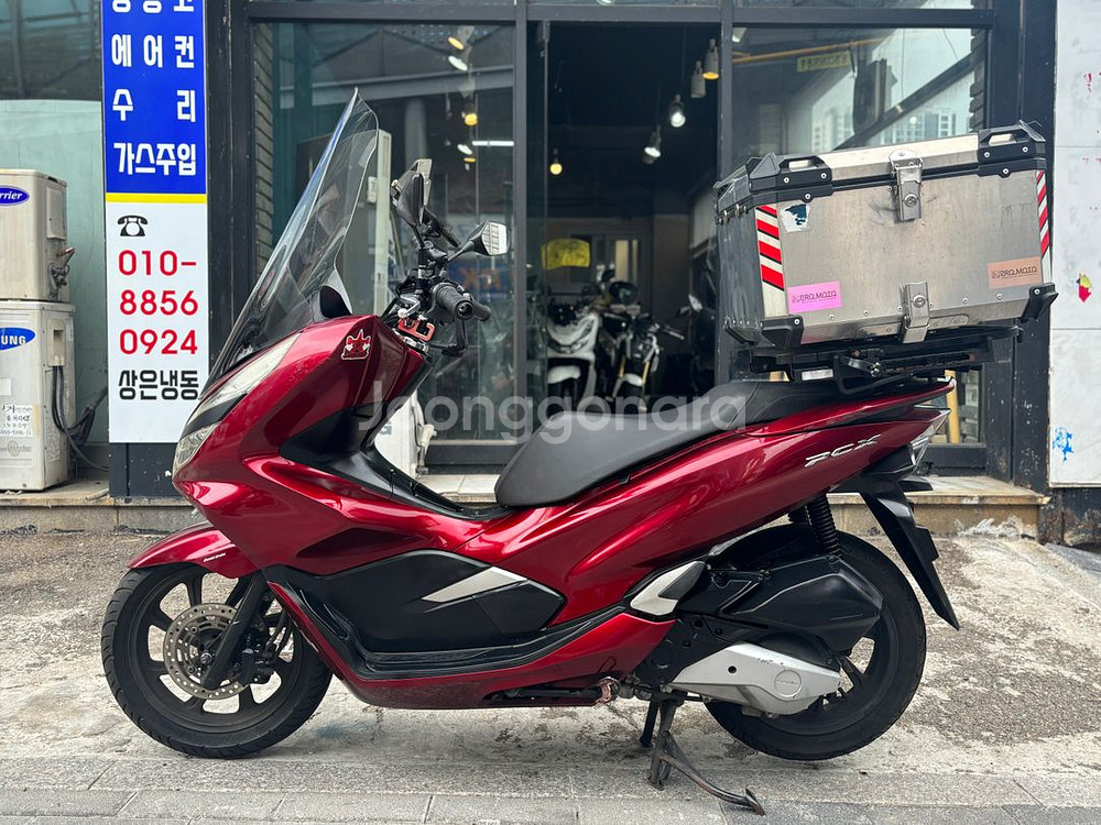 19년식 혼다 pcx125 판매 합니다.--4