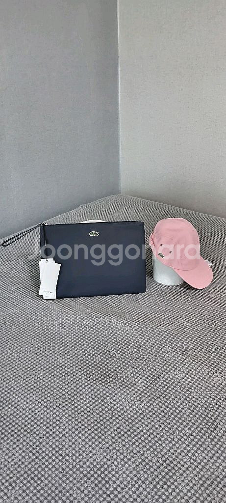 새상품)라코스테 클러치 (남녀공용)--0