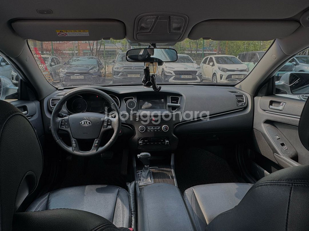 Kia K7--4