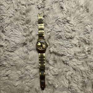 스위스 RADO 금장 오토매틱 빈티지여성시계 팝니다