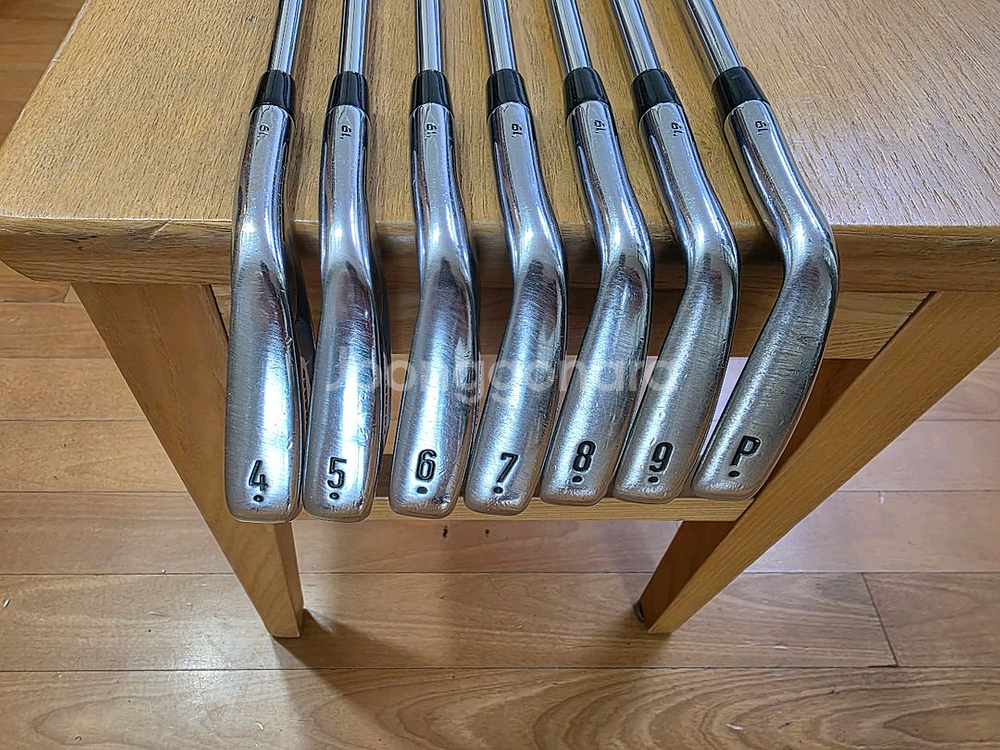 캘러웨이 APEX PRO19 4~P 7아이언--1