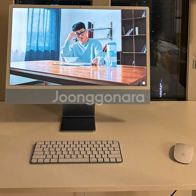 아이맥 24 M3 블루 8코어/10코어/램8/256gb--0