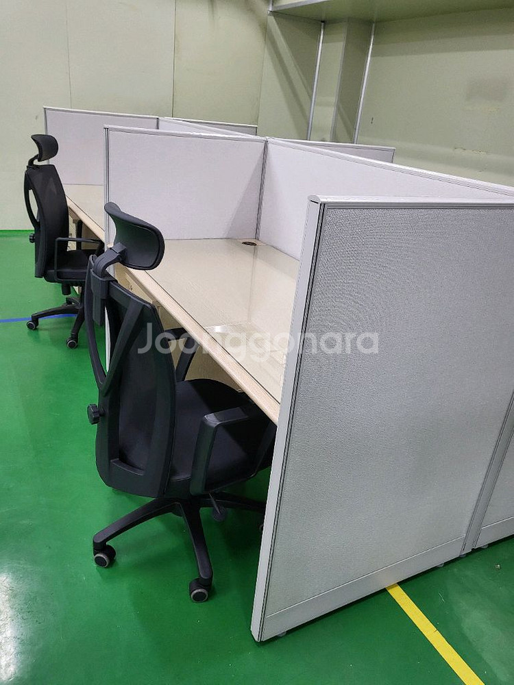 파티션,의자,책상,원탁,철제캐비넷,철재옷장,테이블--0