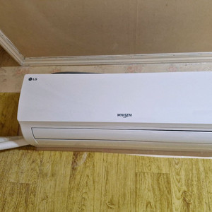 LG 휘센 벽걸이 SQO6B8PWDS