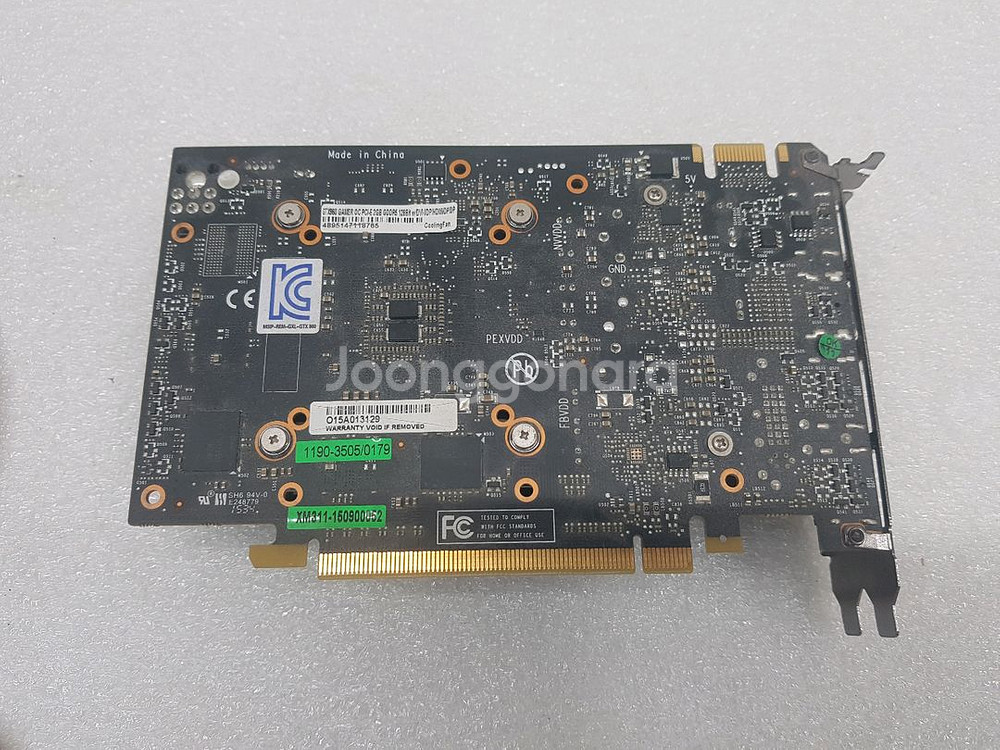 갤럭시 그래픽카드 GTX 960 입니다--3