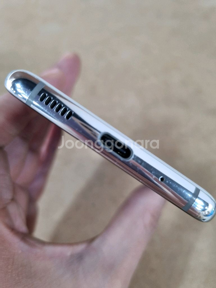 갤럭시S20 화이트 128GB 자급제공기계 중고폰--3