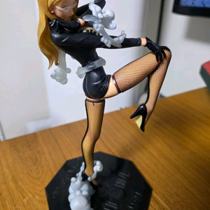 원피스 칼리파 피규어 팝니다! (내용 꼭 읽어주세요)